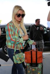  Jessica Simpson - LAX Airport in Los Angeles 4/18/2017