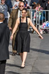 Amanda Peet Arriving to Appear at Jimmy Kimmel Live in LA 4/3/2017 