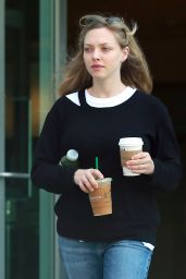 Amanda Seyfried Street Style - Leaving a Starbucks in LA 4/11/2017 