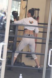 Bella Hadid Sparring at Gotham Gym in New York City 4/8/2017