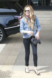 Cat Deeley Casual Style - Shopping at Barney