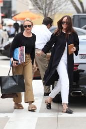 Dakota Johnson Casual Style - Shopping in Beverly Hills 04/26/2017