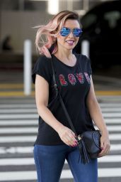 Dannii Minogue Lands at LAX in LA 4/4/2017