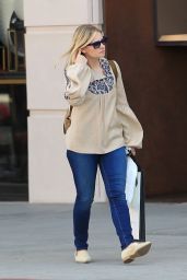 Elisha Cuthbert Casual Style - Shopping in Beverly Hills 04/24/2017 ...