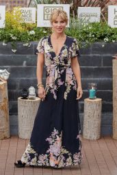 Elsa Pataky at Gioseppo Woman Collection Photocall in Madrid, Spain 04/25/2017