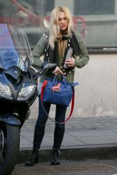 Fearne Cotton Street Style - Arriving at BBC Radio Two Studios in London 4/3/2017