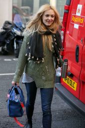 Fearne Cotton Street Style - Arriving at BBC Radio Two Studios in London 4/3/2017