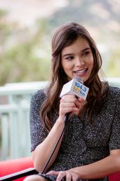 Hailee Steinfeld Talks With Kevin Manno at 104.3 MYfm Balcony in LA 04/27/2017