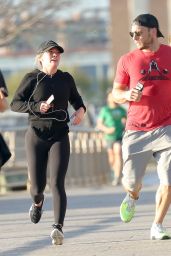 Hilary Duff - Exercising on the Hudson River in New York City 4/17/2017