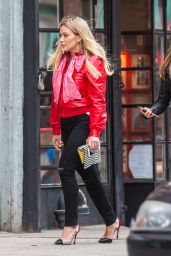 Hilary Duff - "Younger" Set in New York 4/10/2017