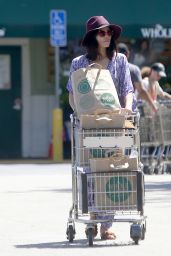 Jenna Dewan Shopping at Whole Foods Market in Studio City 4/15/2017