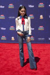 Jenna Ortega on Red Carpet – Radio Disney Music Awards in Los Angeles 04/29/2017