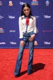 Jenna Ortega on Red Carpet – Radio Disney Music Awards in Los Angeles 04/29/2017
