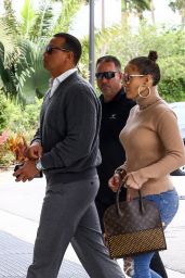 Jennifer Lopez in Ripped Jeans Escorted By A-Rod To A Doctor