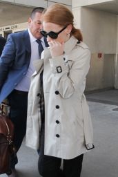 Jessica Chastain Camera Shy - LAX in Los Angeles 04/23/2017