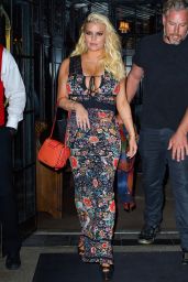 Jessica Simpson Night Out Style - Leaves at Restaurant in New York, April 2017