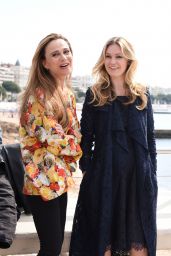 Julia Stiles at RIVIERA Photocall in Cannes 4/3/2017