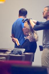 Karlie Kloss - Gets Her Hair Done at a Salon in Chelsea, NY 04/30/2017