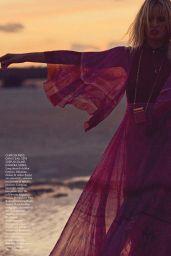 Karolina Kurkova - Elle Italy May 2017 Issue