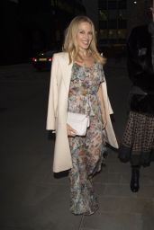 Kylie Minogue Night Out Style - Goes for Dinner in Central London 4/4/2017