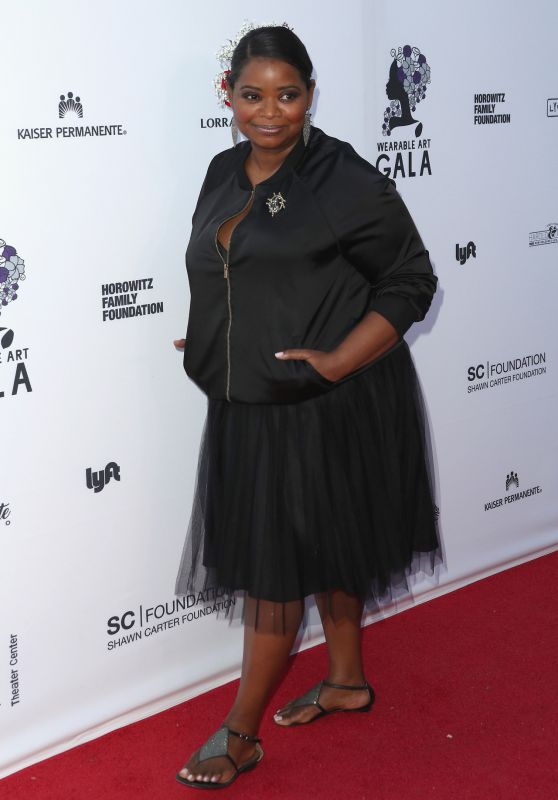 Octavia Spencer - Wearable Art Gala in Los Angeles 04/29/2017