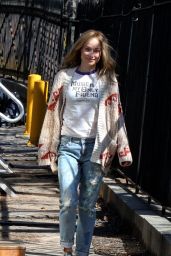 Olivia Wilde - "Life Itself" Movie Set in Staten Island in New York 4/5/2017