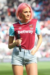 Pixie Lott - Performing At Half Time in West Ham V Everton Football Match in London 4/22/2017