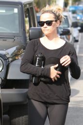 Reese Witherspoon in Spandex - Leaving a Yoga Class in LA 4/7/2017 