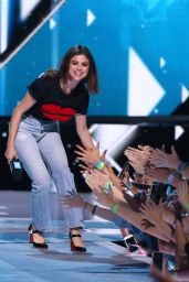 Selena Gomez on Stage at WE Day California Show in Los Angeles 04/27/2017
