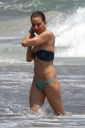 Sienna Miller Bikini Candids - Beach in Cancun 4/2/2017