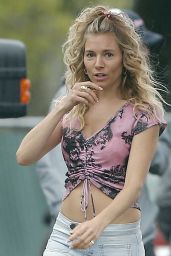 Sienna Miller - Filming Scenes For a New Movie "The Burning Woman" in New York 04/26/2017
