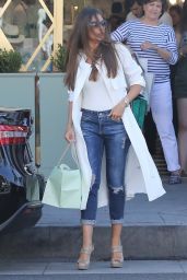 Sofia Vergara - Shopping at Saks Fifth Avenue in Beverly Hills 4/15/2017