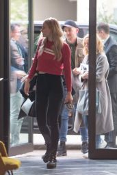 Sophie Turner - Arrives at Her Hotel in Berlin 04/26/2017 