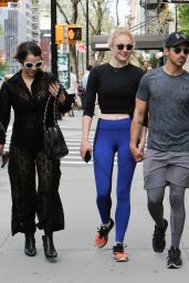Sophie Turner Holding Hands With Joe Jonas - New York City 04/29/2017