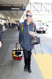 Tara Reid Travel Style - LAX in Los Angeles 4/3/2017