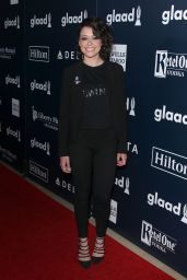 Tatiana Maslany – GLAAD Media Awards in Los Angeles 4/1/2017