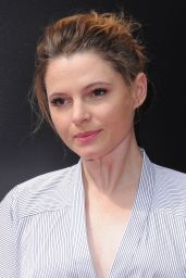 Amy Seimetz at Sir Ridley Scott Hand and Footprint Ceremony in Hollywood 05/17/2017
