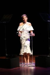 Ari Graynor – Lucille Lortel Awards in New York 05/07/2017