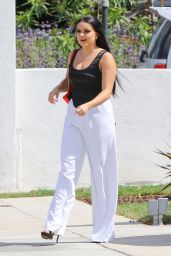 Ariel Winter - Heads to a Meeting in Studio City 05/16/2017
