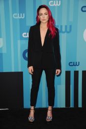 Caity Lotz – The CW Network’s Upfront in New York City 05/18/2017