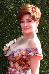 Carolyn Hennesy – Daytime Emmy Awards in Los Angeles 04/30/2017