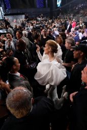 Celine Dion - Performing Live At Billboard Music Awards in Las Vegas 05/21/2017