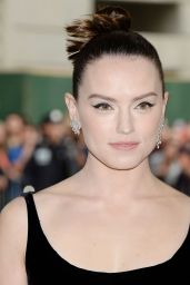 Daisy Ridley at MET Costume Institute Gala in New York 05/01/2017