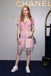 Ellie Bamber – Chanel Metiers d’Art 2016/17 Collection in Tokyo 05/31/2017