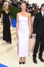 Gwyneth Paltrow at MET Gala in New York 05/01/2017