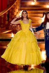 Hailee Steinfeld – MTV Movie and TV Awards in Los Angeles 05/07/2017