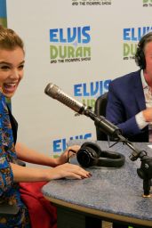 Hailee Steinfeld - Visits Elvis Duran and the Morning Show in NYC 05/03/2017