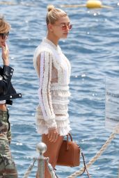 Hailey Baldwin Style - Leaving Eden Roc in Cannes 05/23/2017