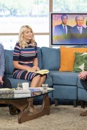 Holly Willoughby - "This Morning" TV Show in London 05/10/2017
