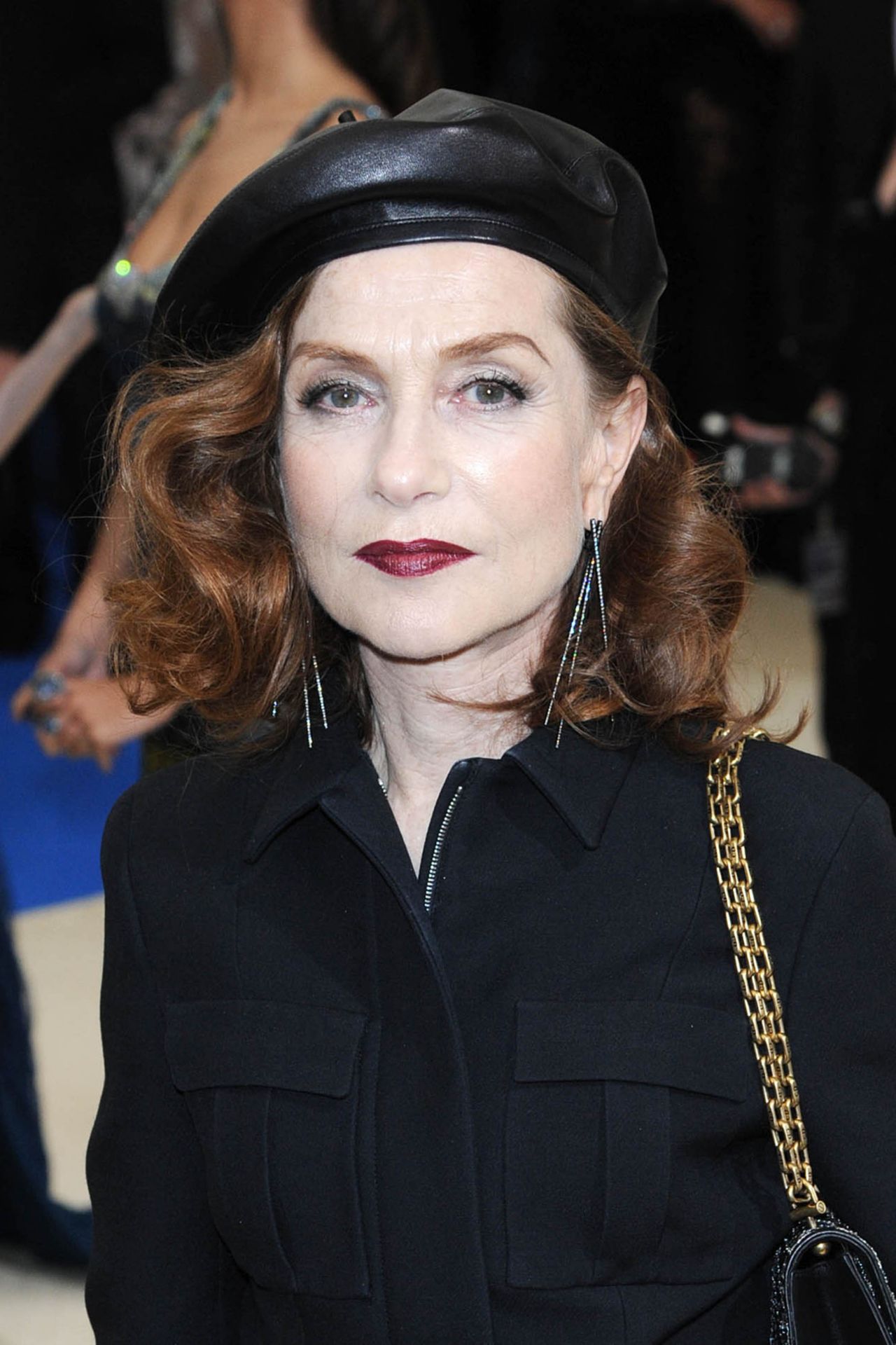 Isabelle Huppert / Isabelle Huppert - Fashion Freek Show, PFW in Paris